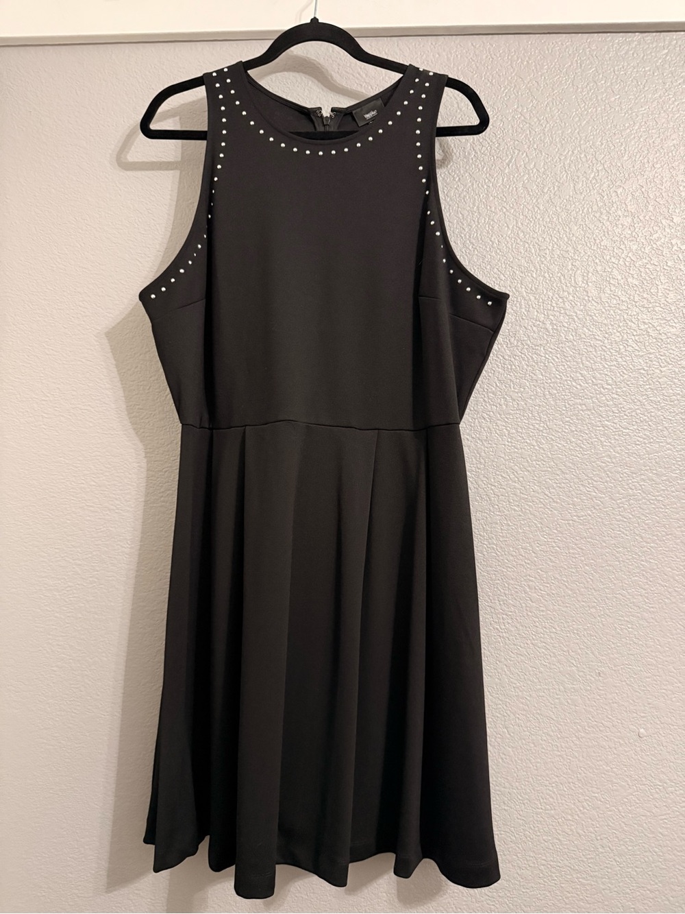 Mossimo Black Sleeveless Stud-Trim Dress